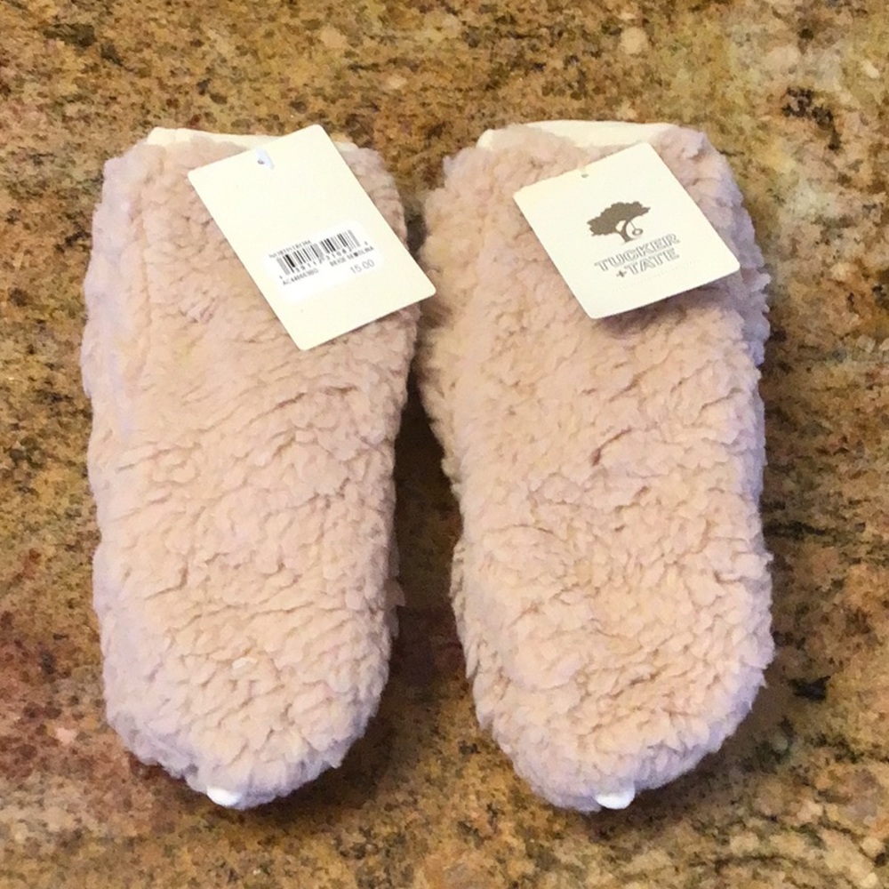 Tucker and Tate mittens 2 pair NWT